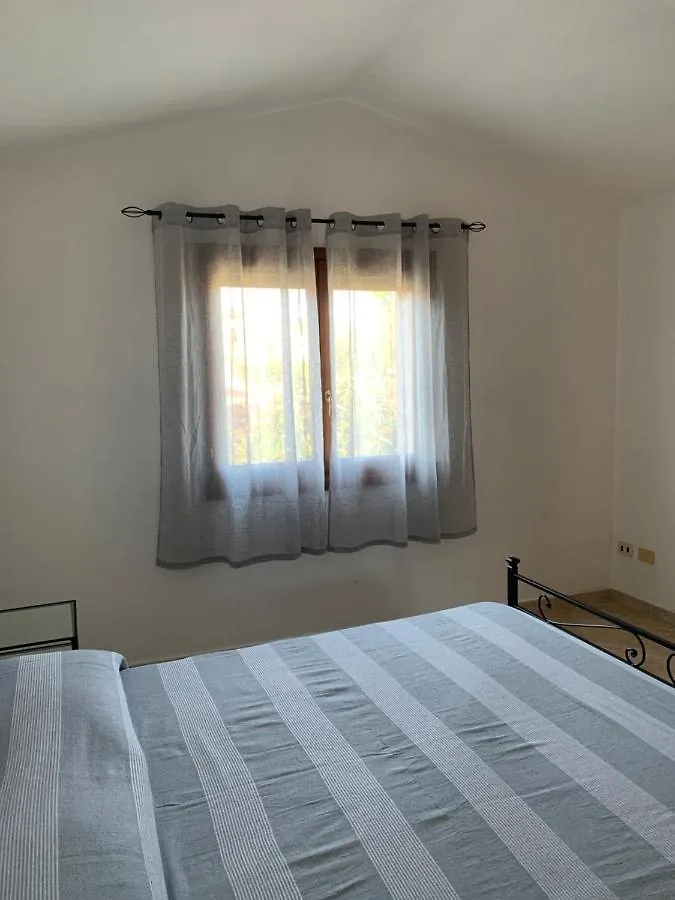 Caposchiera Indipendente. Villa San Teodoro  0*, San Teodoro (Sardinia) Italy